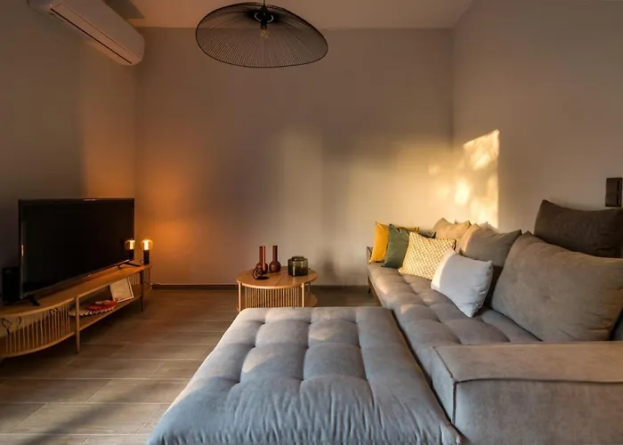 Eleusis Suites Α
